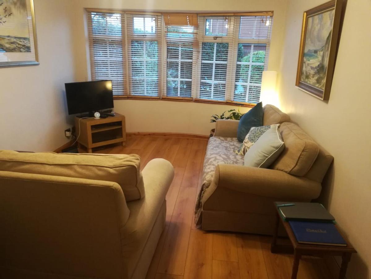 Cosy Apartment Holywood  Zewnętrze zdjęcie